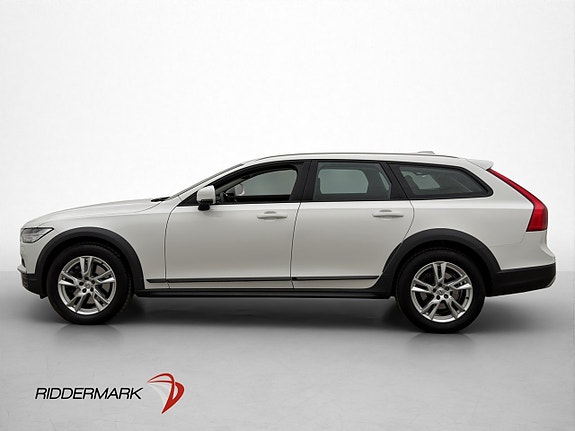 Volvo V90 Cross Country 5 of 5
