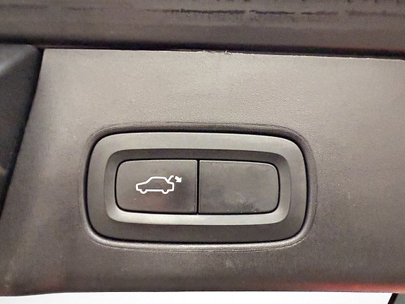 Volvo V90 Cross Country 30 of 30