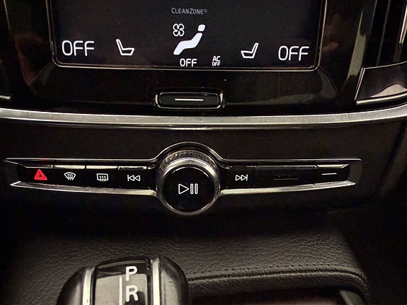 Volvo V90 Cross Country 23 of 30