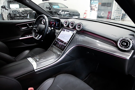 Mercedes-Benz C220 10 of 17
