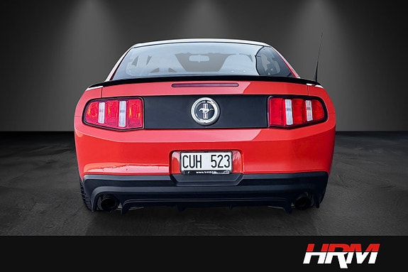 Ford Mustang 5 of 5