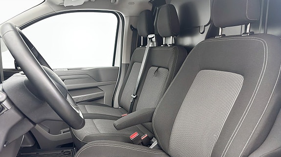 Volkswagen Transporter 8 of 12