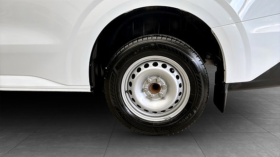 Volkswagen Transporter 6 of 12