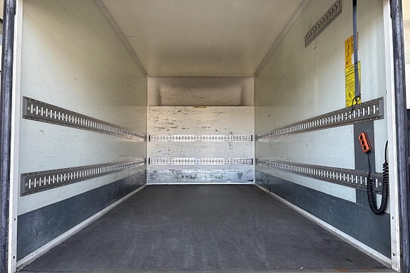Mercedes-Benz Sprinter 316 16 of 26