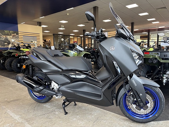 Yamaha XMAX 300