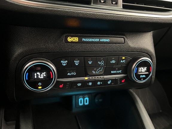 Ford Focus 19 of 30