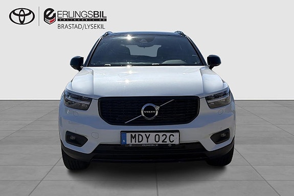 Volvo XC40 5 of 5