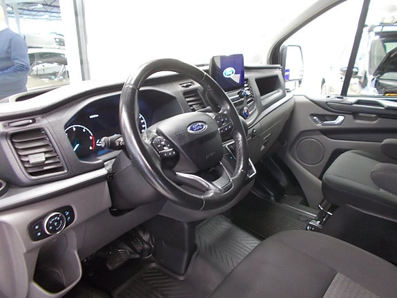 Ford Transit Custom 5 of 5