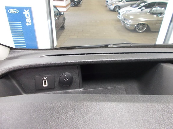 Ford Transit Custom 10 of 20