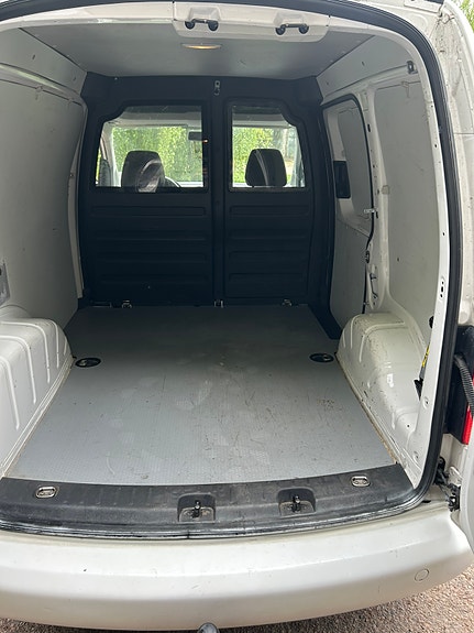 Volkswagen Caddy 8 of 10