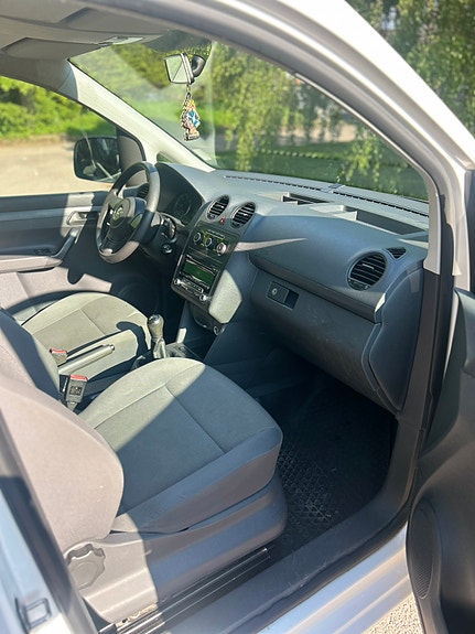 Volkswagen Caddy 7 of 10