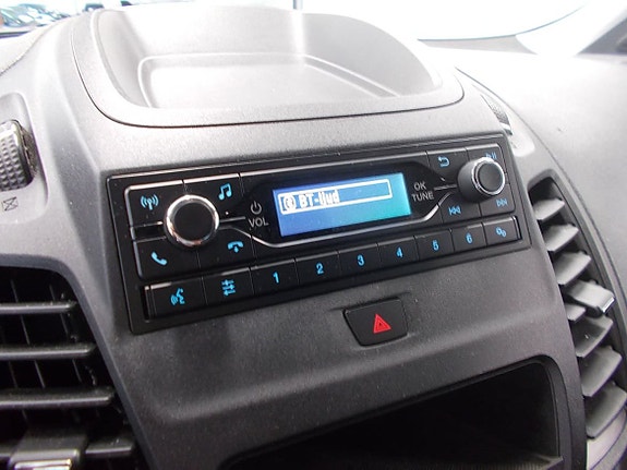 Ford Transit Connect 11 of 22