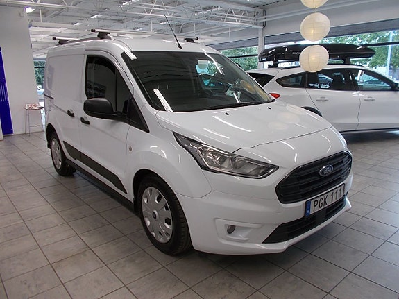 Ford Transit Connect 2 of 5