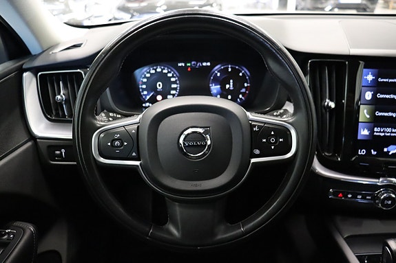 Volvo XC60 16 of 30