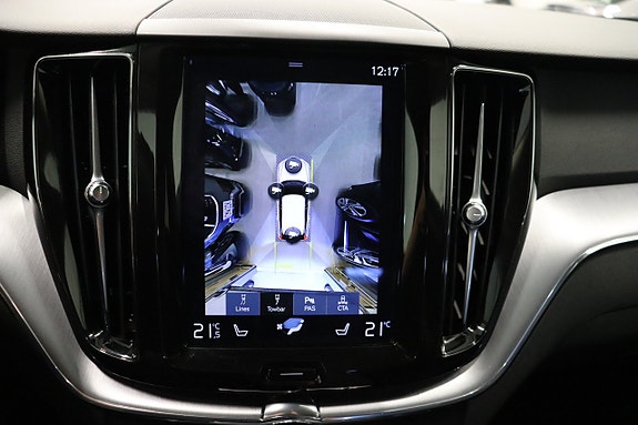 Volvo XC60 23 of 30