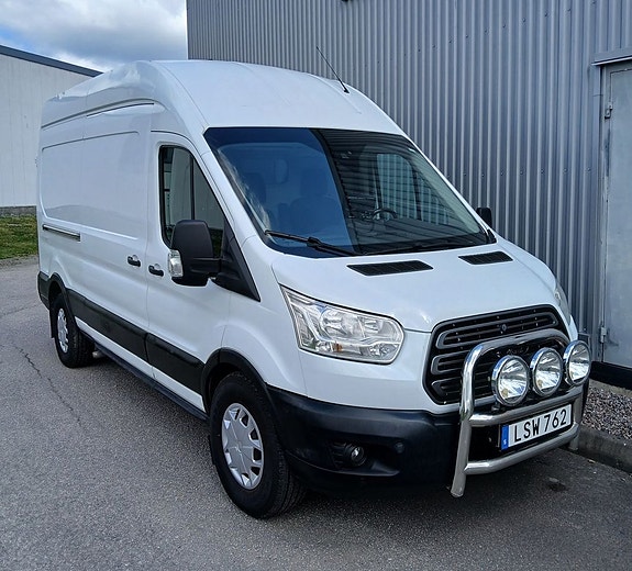 Ford Transit 7 of 18
