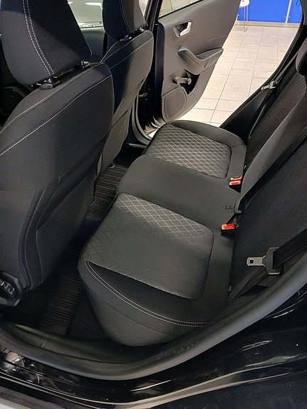Ford Fiesta 14 of 20