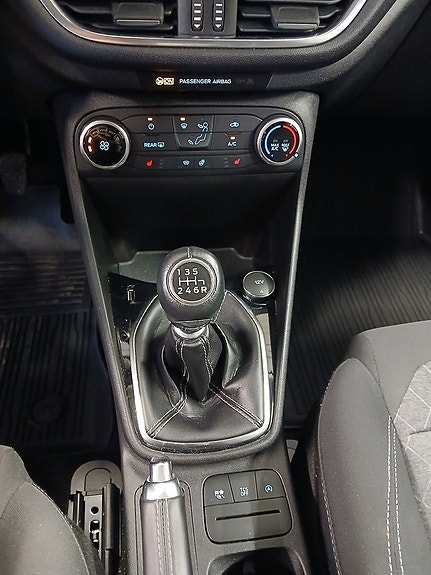 Ford Fiesta 13 of 20
