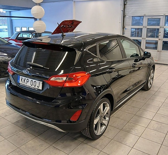 Ford Fiesta 5 of 5