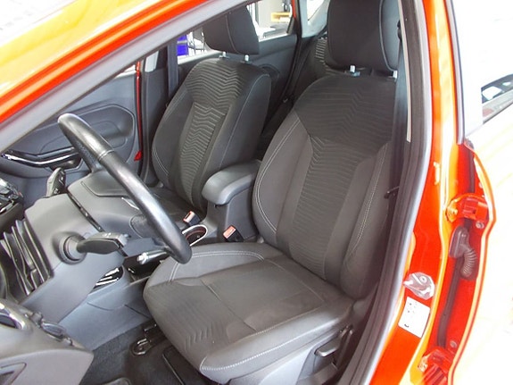 Ford Fiesta 6 of 20