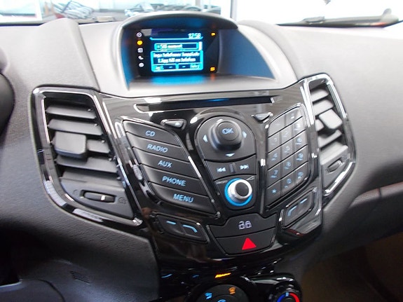 Ford Fiesta 10 of 20