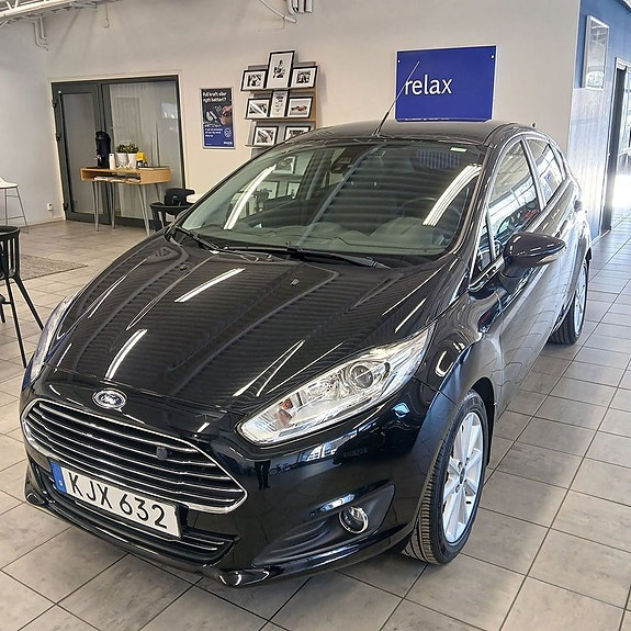 Ford Fiesta 4 of 5