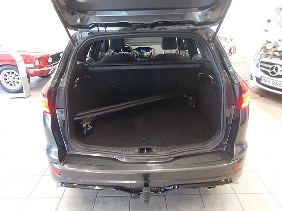 Ford Focus 15 of 18
