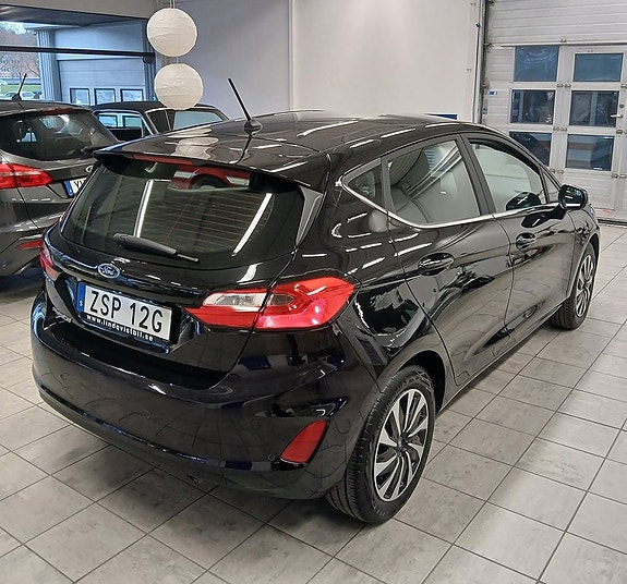 Ford Fiesta 5 of 5