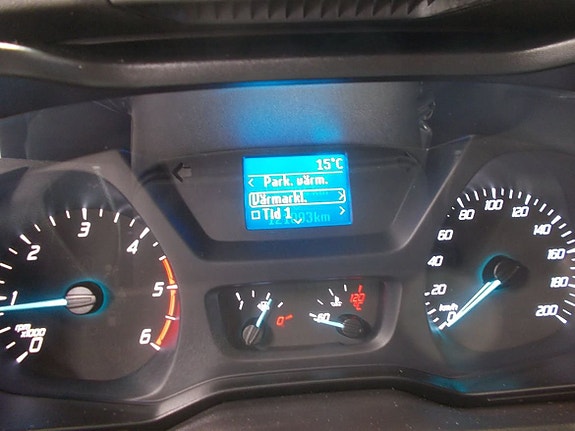Ford Transit Custom 9 of 20
