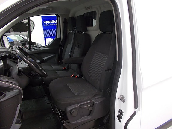Ford Transit Custom 6 of 20