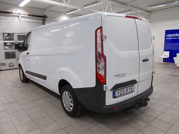 Ford Transit Custom 4 of 5