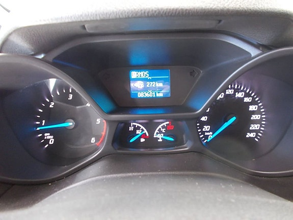 Ford Transit Connect 9 of 23