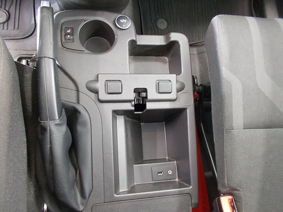 Ford Transit Connect 17 of 23