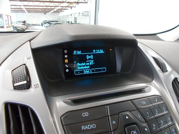 Ford Transit Connect 12 of 23