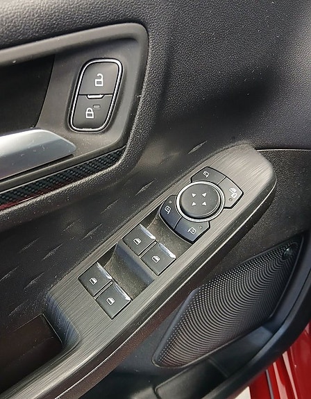 Ford Kuga 9 of 30