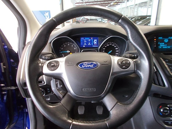 Ford Focus 8 of 21