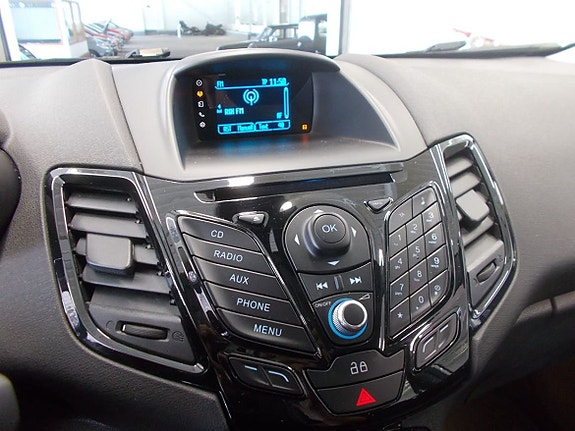 Ford Fiesta 9 of 21