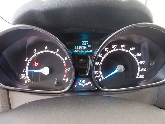Ford Fiesta 8 of 21