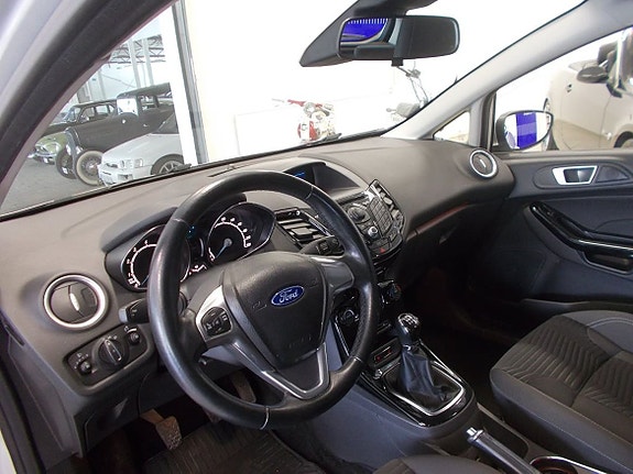 Ford Fiesta 5 of 5
