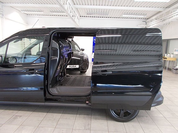 Ford Transit Connect 19 of 24