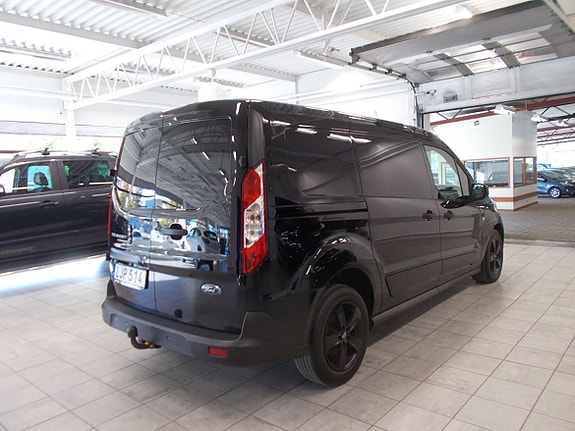 Ford Transit Connect 3 of 5