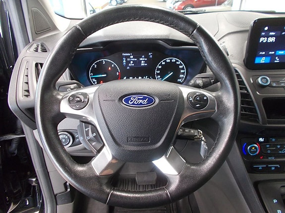 Ford Transit Connect 9 of 24