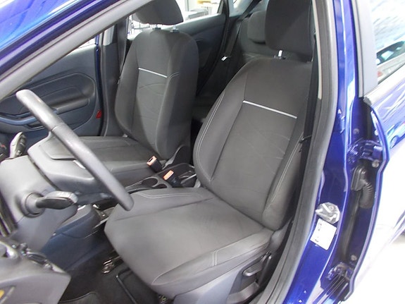 Ford Fiesta 6 of 19