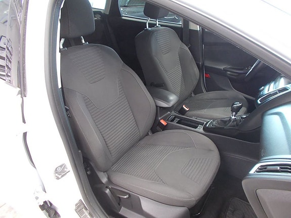 Ford Focus 15 of 21