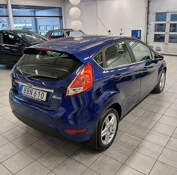 Ford Fiesta 4 of 5