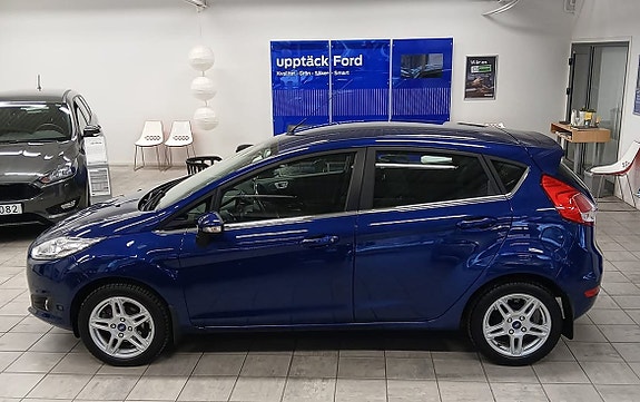Ford Fiesta 2 of 5