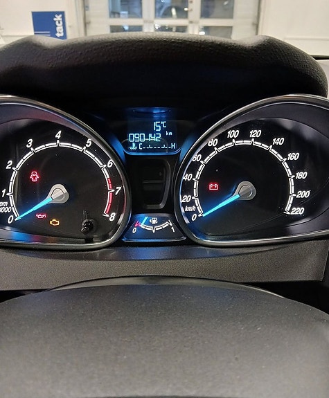 Ford Fiesta 11 of 22
