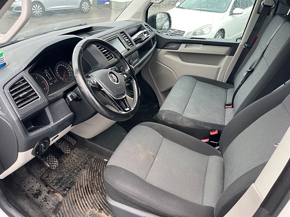 Volkswagen Transporter 8 of 9