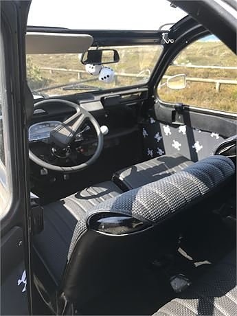 Citroen 2CV 7 of 7