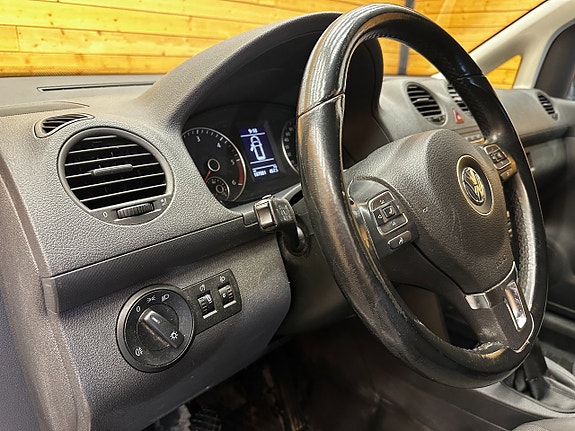 Volkswagen Caddy 12 of 20